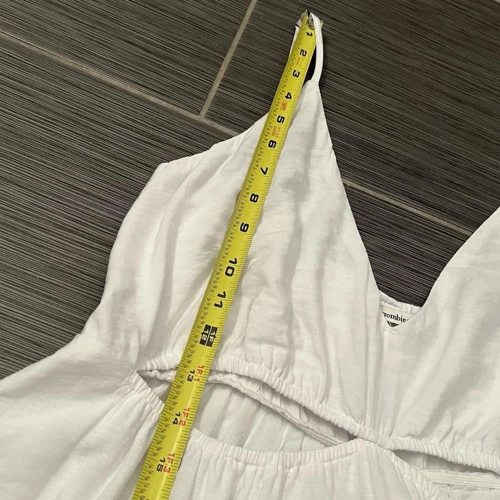 Abercrombie & Fitch White Tiered Cutout Maxi Dress Size Large‎ Tall Prairie Boho